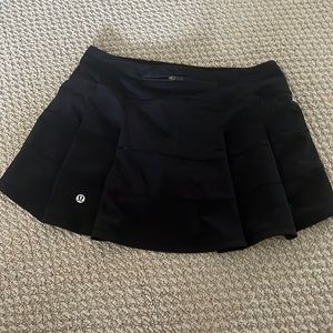 Lululemon pace rival tennis skirt, size 4, regular length